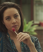 Aubrey Plaza Web